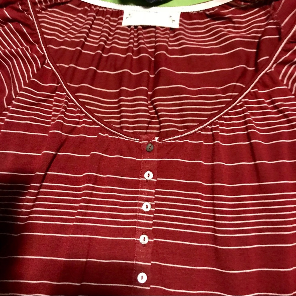 EUC Velvet 3/4 sleeve peasant top